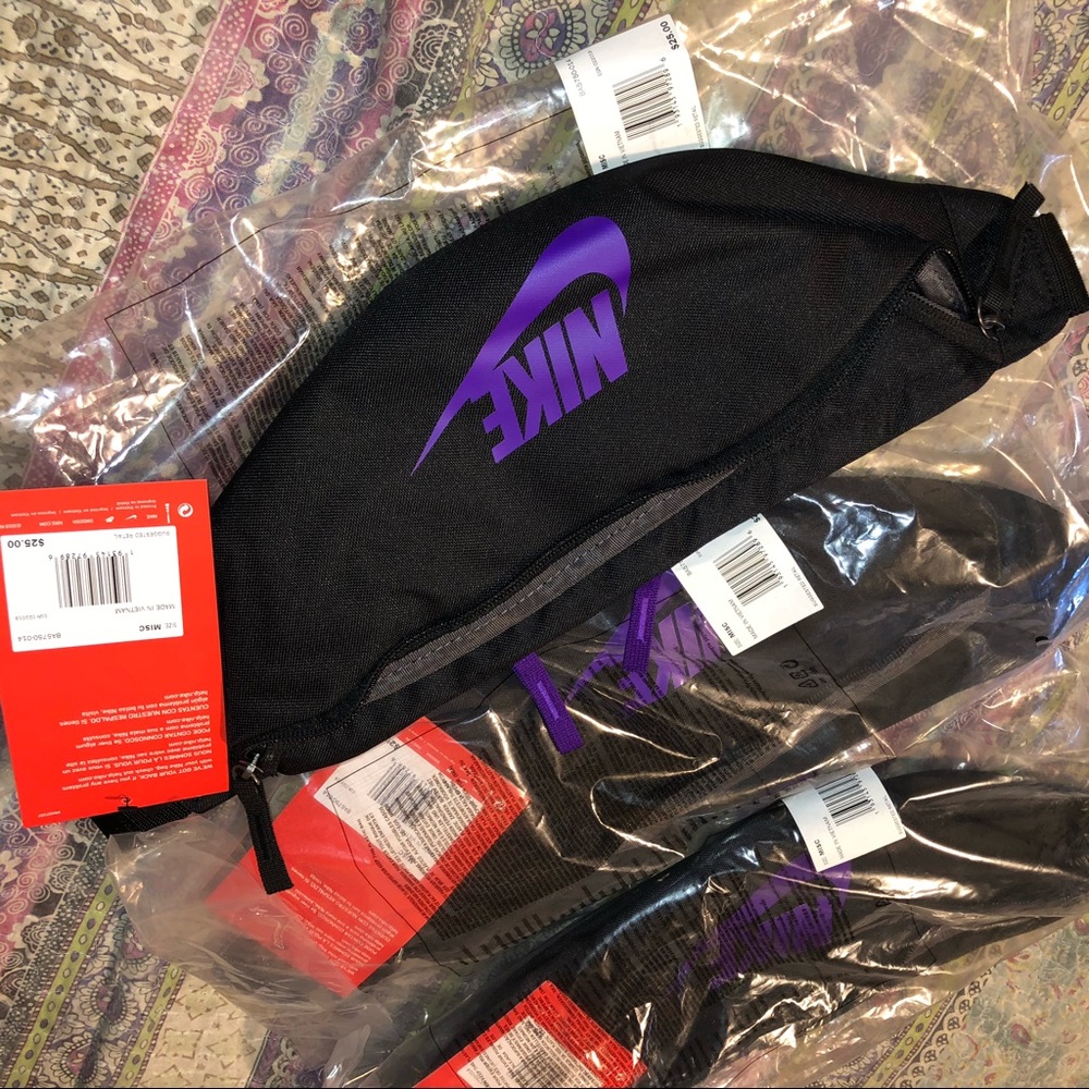 Nike fanny pack